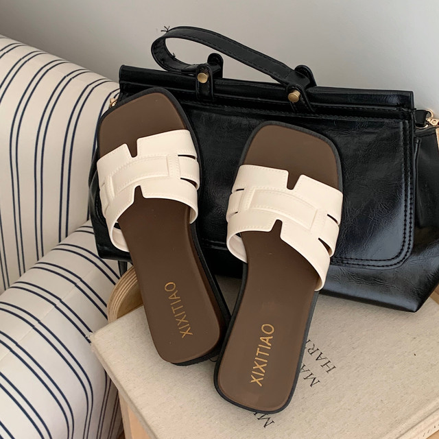 Slim strips, fashionable color-blocking wedge-proof slip-on women's casual versatile square-toe sandals ins