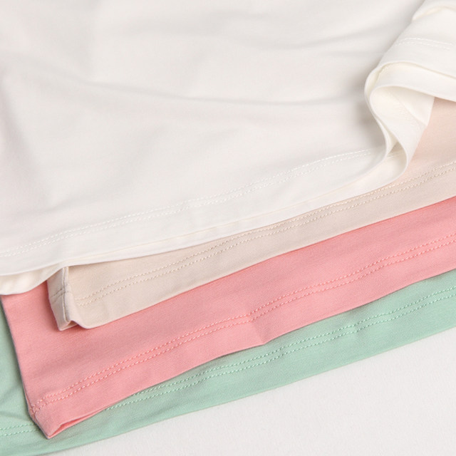 Small suspender vest female bottoming short Modal black and white repairs on the top of the clothes can be adjusted in the inside with a thin high bomb summer