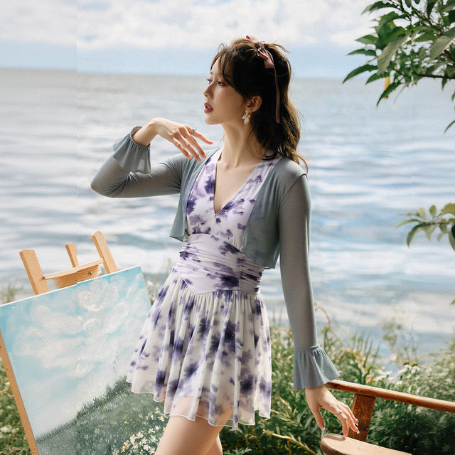 
Yimeishan one-piece swimsuit for women in hot springs, high-end 2025 new seaside vacation one-piece, conservative skirt style to cover the flesh