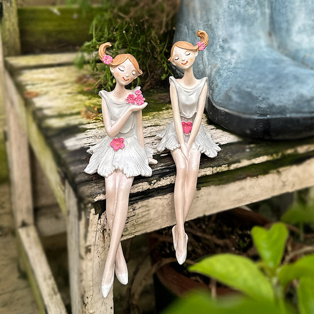 Nordic Creative Sisterhood Girl Ornaments Living Room Bedroom Home Decoration Garden Balcony Courtyard Hanging Doll