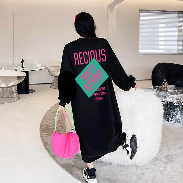 Fat mm dress women's stitching skirt big size women's new Korean version 2025 thin T -shirt skirt long -sleeved sweater