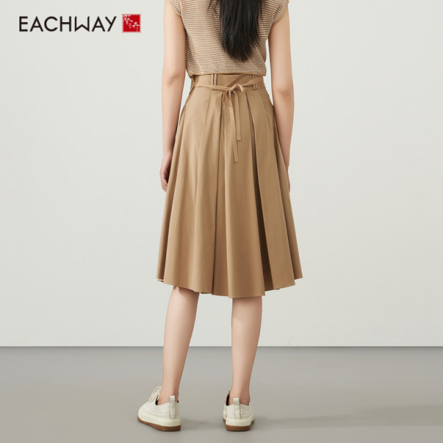 
Yizhihui Milk Milk Khaki Commuter A-line Skirt 2025 Spring