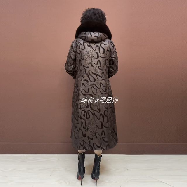 High-end fur one-piece winter velvet thickened hooded double-sided knee-length warm fur coat for women