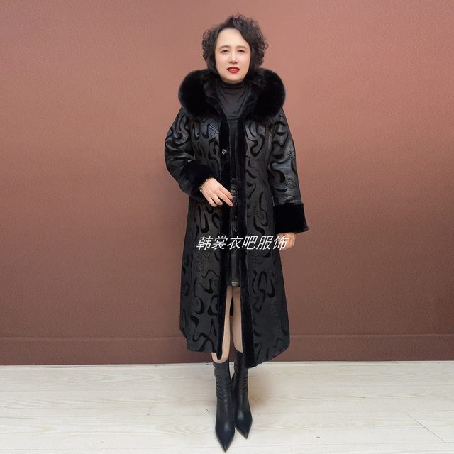High-end fur one-piece winter velvet thickened hooded double-sided knee-length warm fur coat for women