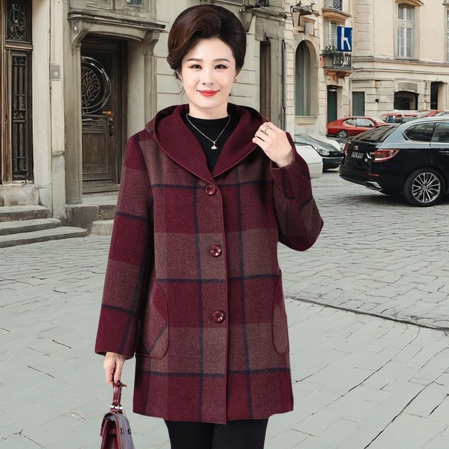 200Jin [Jin is equal to 0.5kg] Middle-aged and elderly fat mm mother's autumn and winter coat plus fat plus size women's grandma mid-length cashmere coat