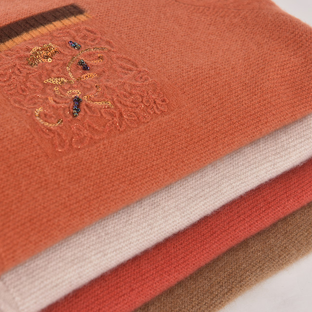 Mom thickened 100 pure cardigan autumn and winter round neck loose sweater middle-aged and elderly fashionable single base knitted sweater