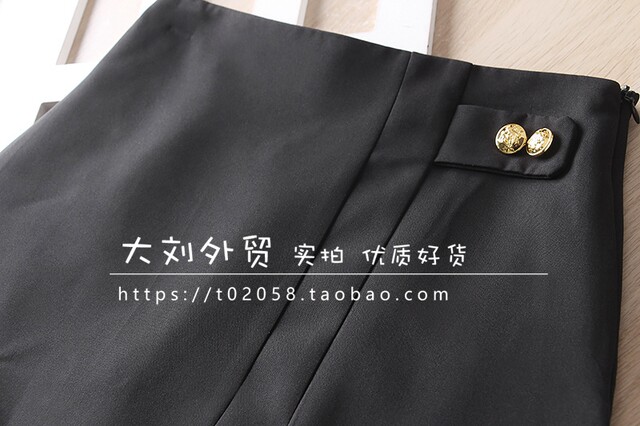New spring 2025 products, high waist side zipper button light hip skirt, A-line slim and versatile casual women's skirt