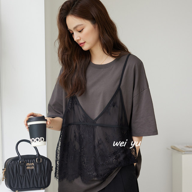 Weiyu large size women's lace suspender T-shirt for women fake two-piece 2025 summer new loose slim suit top for women
