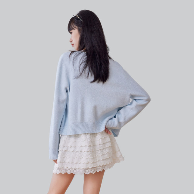 A21 women's knitted cardigan in spring and autumn sweet little fragrance style high-end design versatile long-sleeved jacket outdoor
