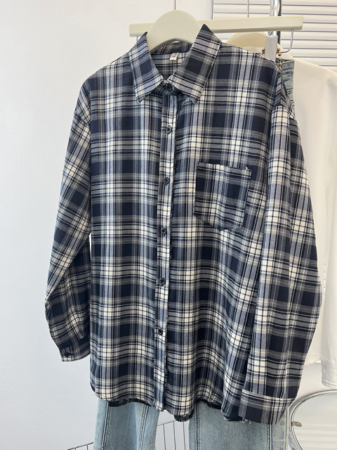 Power style dressing plaid shirt for women early autumn large size American retro loose exterior sunscreen shirt lazy style top
