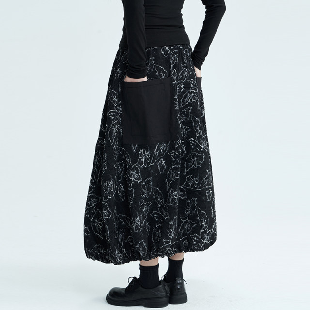 Lu and Yamamoto's dark front and back wear pleated printed texture versatile skirt black A-line pleated skirt
