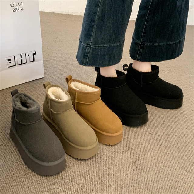 
Thick-soled gray snow boots for women 2025 new autumn and winter plus velvet thickened fur integrated short boots warm cotton shoes