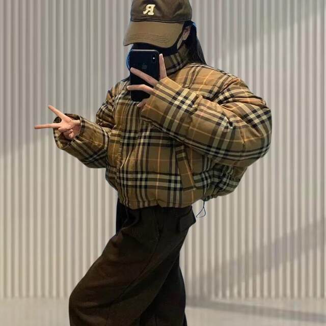 Design-sensual plaid short cotton jacket for women 2024 winter new small thickened bread jacket for cotton jacket