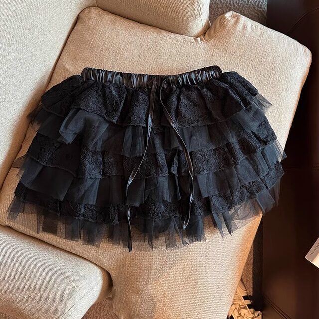 Sweet girl-style elastic high waist fluffy lace skirt summer new lace mesh spliced ​​A-line skirt

