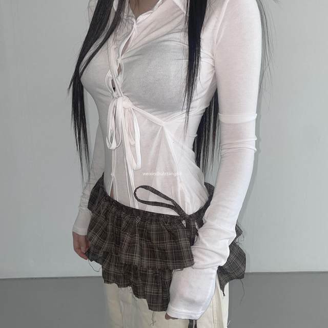 Korean authentic purchasing agent 24 autumn new chic feminine side lace-up plaid sweet versatile fashionable skirt