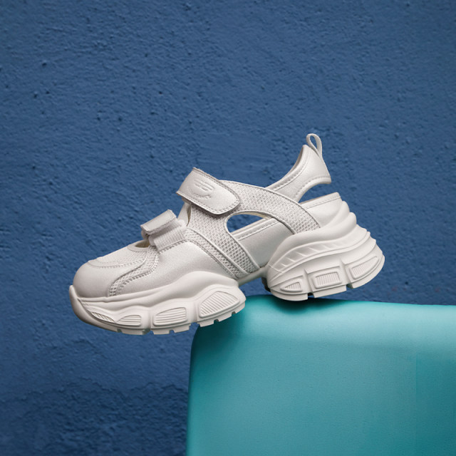 Belle breathable mesh thick sole silver dad shoes women's shoes wading sports sandals B3Z1DBH4