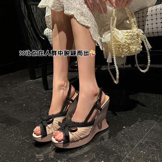 
Fish mouth sexy wedge sandals for women 2025 summer new small fragrance style color-blocking gentle open-toe waterproof platform super high heels