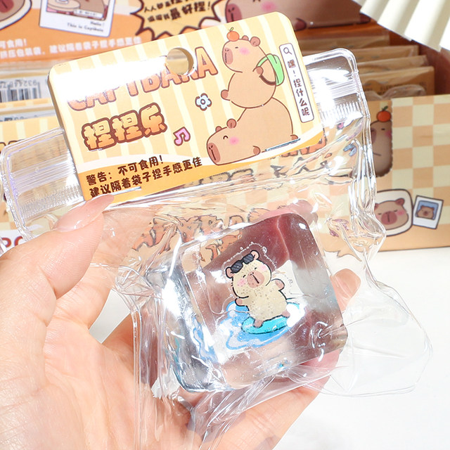 Qingyifang crystal ice cubes Kapibala fluid pinch Le cherry blossom decompression and vent toy cat claw mud and reduce pressure