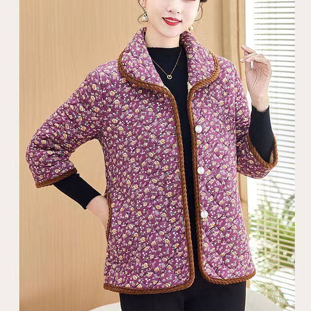 Mom's mid-sleeve autumn and winter velvet warm small cotton-padded jacket for middle-aged and elderly women short warm lapel three-quarter sleeve cotton jacket