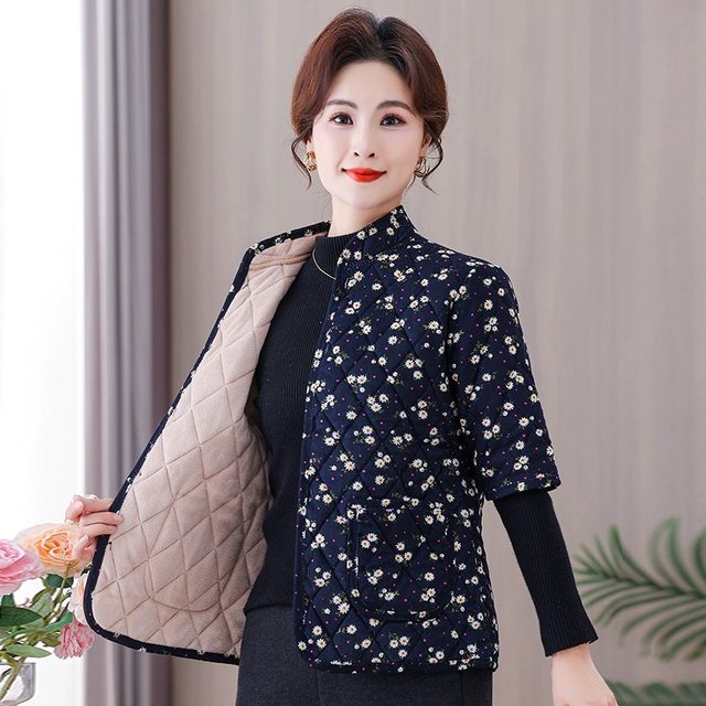 Mother's clothing women's autumn and winter vest corduroy solid color plus velvet warm vest small vest middle-aged and elderly corduroy vest