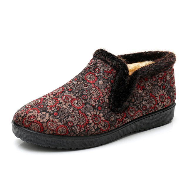 Old Beijing cloth shoes, women's cotton shoes, middle-aged and elderly women's mother's shoes, winter anti-slip soft sole plus velvet warm old lady's cotton boots
