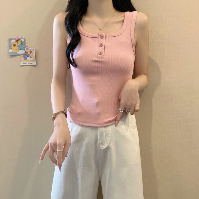 Xiaojijia large-size women's clothing 2025 spring and summer new design to make hot girls look slim and sexy in the inner slim top
