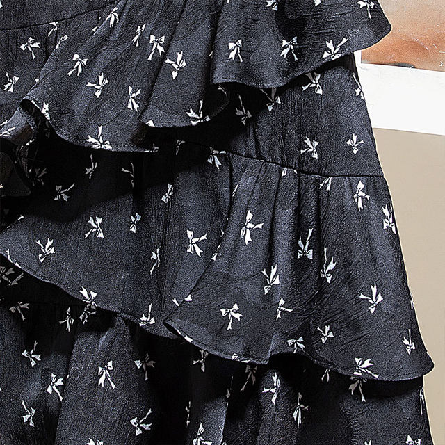 Silk Cypress Printed Skirt 2025 Summer New Women's Fashion Irregular Spliced ​​Elastic Waist Temperament Short Skirt