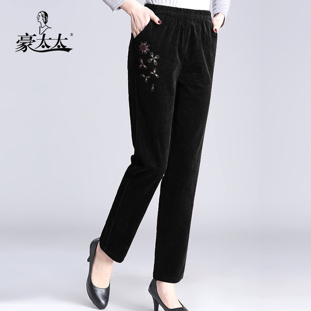 Cotton corduroy middle-aged and elderly women's pants 2025 autumn mother velvet pants large size elderly grandma pants wear outside