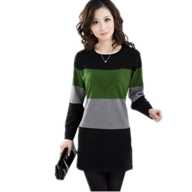 Spring and autumn middle-aged mother's clothing large size sweater middle-aged and elderly round neck pullover mid-length sweater long-sleeved bottoming shirt for women