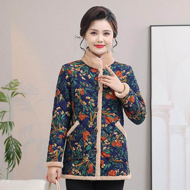 Mom's winter fashionable cotton-padded jacket, new thickened and velvet, large-size cotton-padded jacket for middle-aged and elderly people, warm and stylish jacket