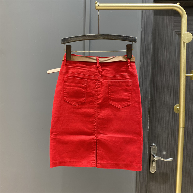 2025 spring and summer fashionable big red denim skirt women's high waist elastic mid skirt makes them look thin and one-step hip-wrapped skirt