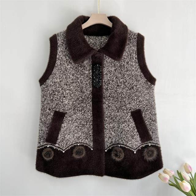 Middle-aged and elderly women's mink velvet thickened knitted vest autumn and winter new mother's wear waistcoat sweater outer vest