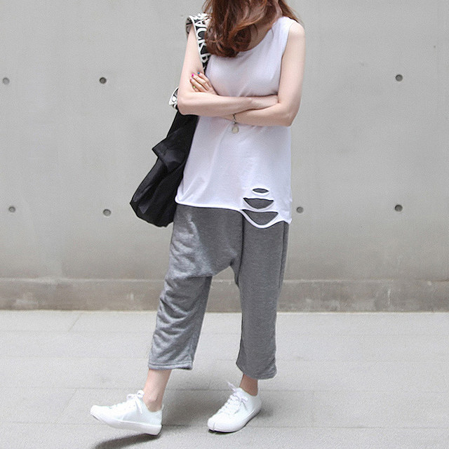 Fat girl's suspender design top for fat mm loose outer bottoming shirt white vest women's summer sweatshirt inner wear