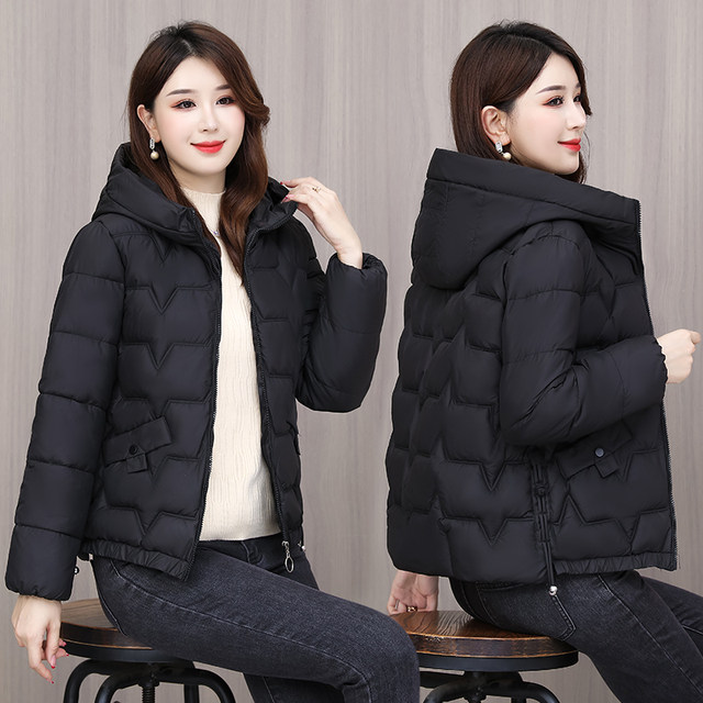 Down jacket women's short winter new large size hooded cotton coat middle-aged and elderly mother's wear light and small cotton-padded jacket