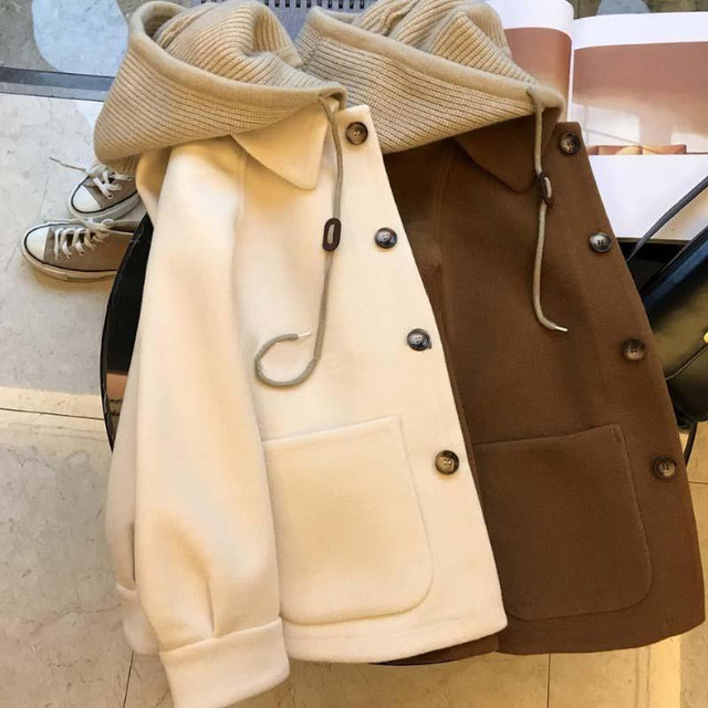 This year's popular explosive hooded woolen coat female autumn and winter large size fat MM showed thin fake two short out -out tops
