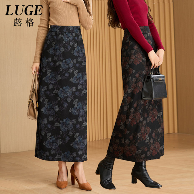 2024 new printed hair wool woolen skirt autumn and winter one -piece wrap skirt winter long mother dress straight skirt
