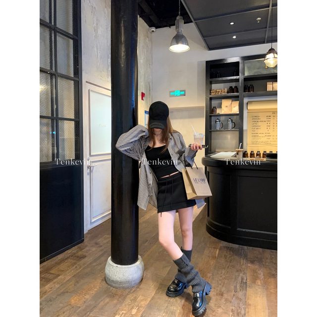 Eleven stone long -legged A -line sports sweater short skirt female 2024 spring and autumn new small skirt