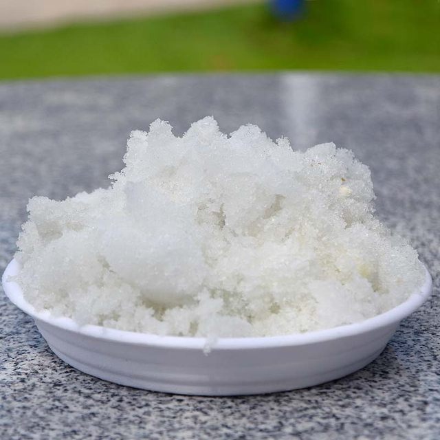 Agricultural magnesium sulfate to prevent yellowing disease foliage fertilizer trace element fertilizer vegetable and fruit tree flower fertilizer water-soluble fertilizer magnesium fertilizer