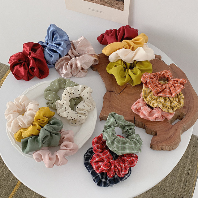 2025 new style of bun-tying hair rope to tie scalp tendon and large intestine hair band for women, simple temperament hair rope hair band for autumn and winter