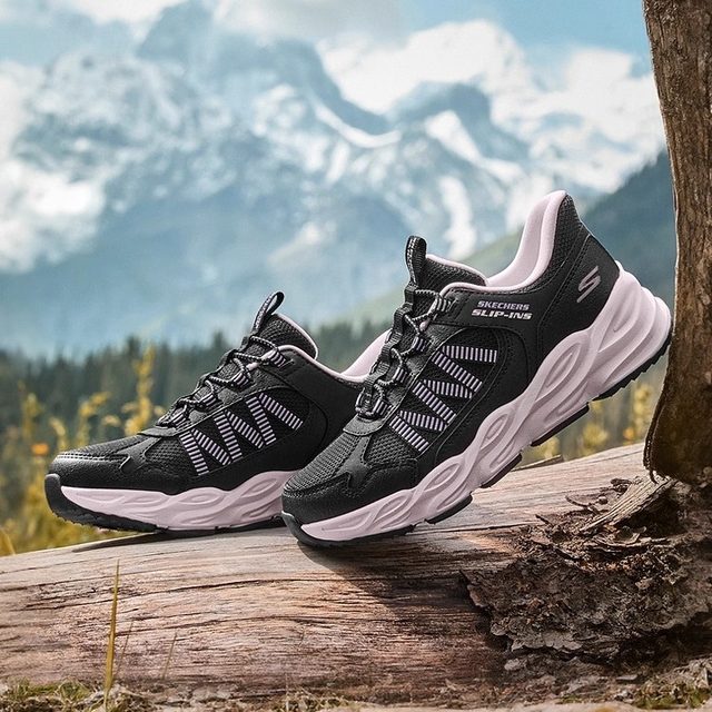 
Skechers Skechers Girls Outdoor Comfortable and Versatile Wear-resistant Lightweight Breathable Sports Shoes 319080L