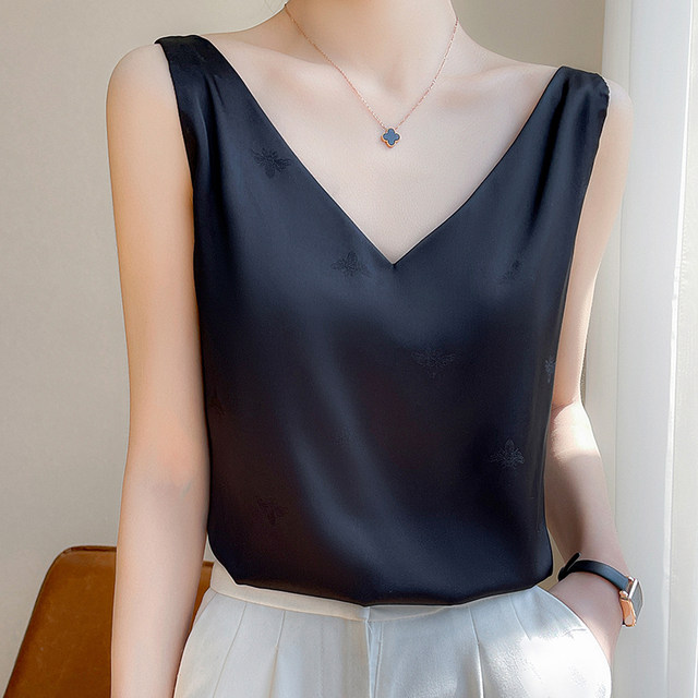 French silk suspender for women with loose butterfly white acetate broadband vest outside wearing satin V-neck top summer
