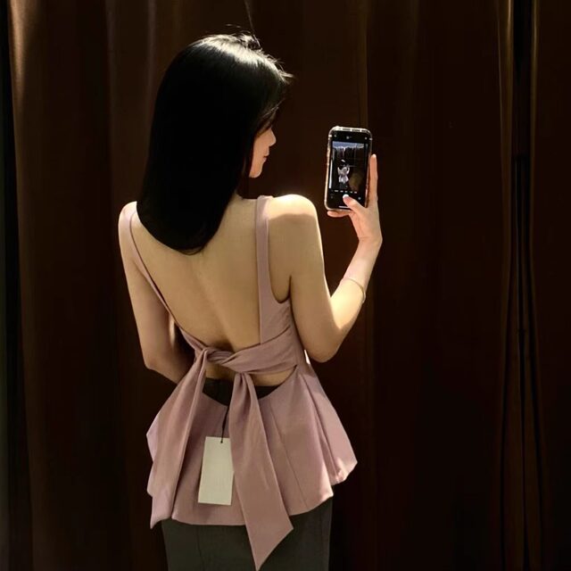 2025 Spring new sweet bow decoration short skirt hem suspender vest women's top 3067008
