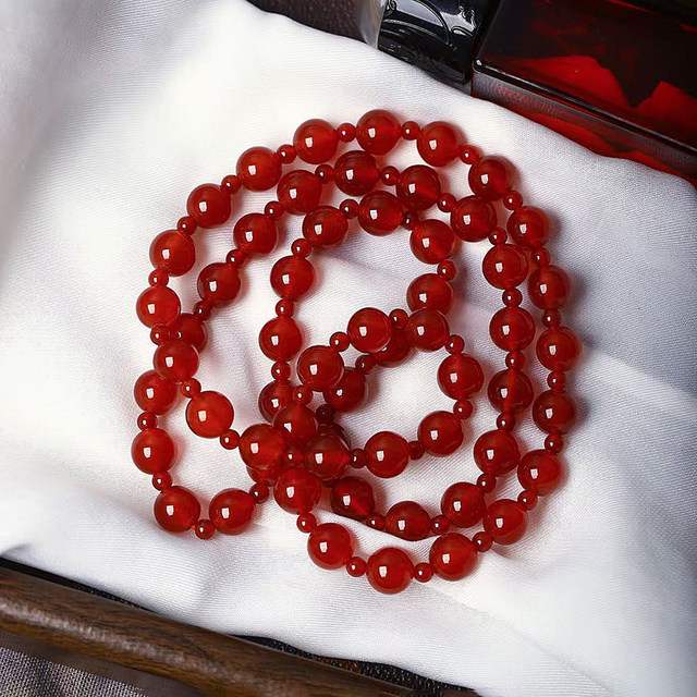 Star Zhao Lusi's same style natural red agate round bead two-circle bracelet Women's agate chalcedony bracelet gift