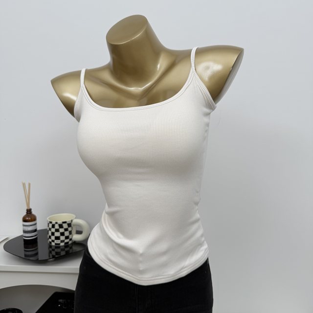 Breasts wheeze~ Good to wear, sexy U-neck with breast pads, thin shoulder straps, camisole for women, skin-friendly inner layering shirt