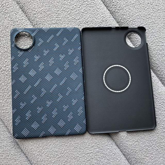 
Suitable for Huawei 8.8-inch MatePadmini tablet new Kevlar protective case magnetic car mini carbon fiber thin anti-fall anti-bending hard shell high-end light luxury men's high-end sense