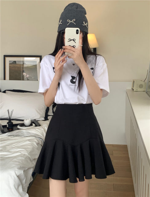 Large size high-waisted ruffled skirt, spring and summer slim and versatile A-line pleated short skirt, fat mm belly-covering black umbrella skirt
