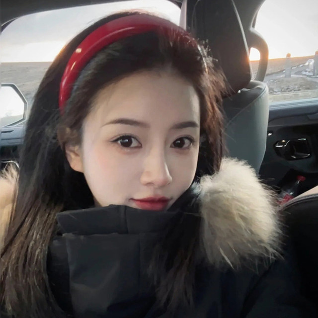 Retro Hong Kong style Ancora red hair hoop for women 2025 new style high-end western style fashionable wide-brimmed headband hairpin for women