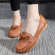 Genuine leather soft-soled slip-on shoes, mother's leather shoes, elderly spring and autumn women's shoes, large size flat-soled beanie shoes, nurse shoes