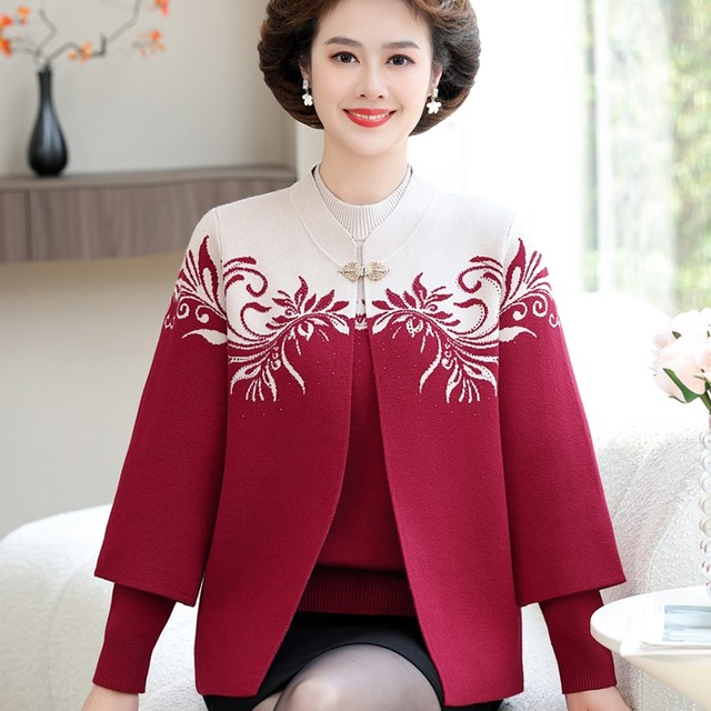 Fashionable mother dress sweater jacket spring and autumn fashion knitted cardigan middle-aged and elderly women autumn and winter base shirt two-piece set