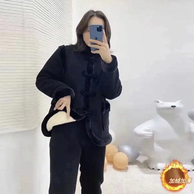 Chinese style disc button pajamas plus velvet thickening suit for women winter new coral velvet three-layer quilted outer two-piece set